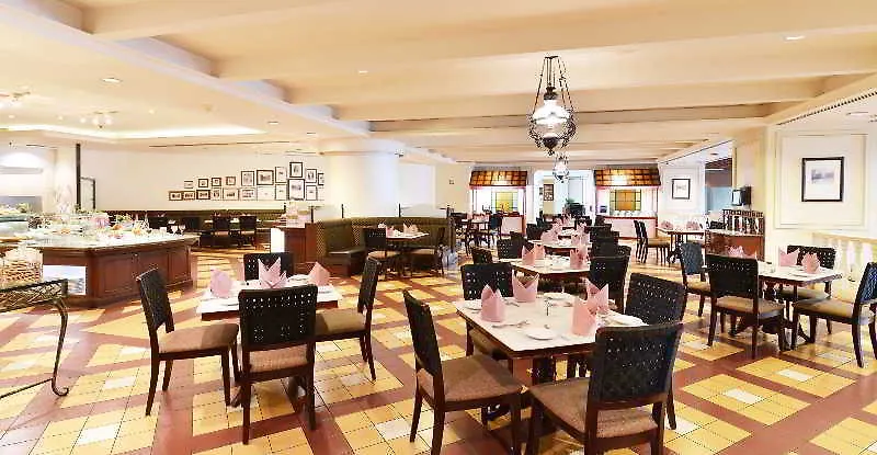 Hotel Equatorial Melaka 5*, Malacca